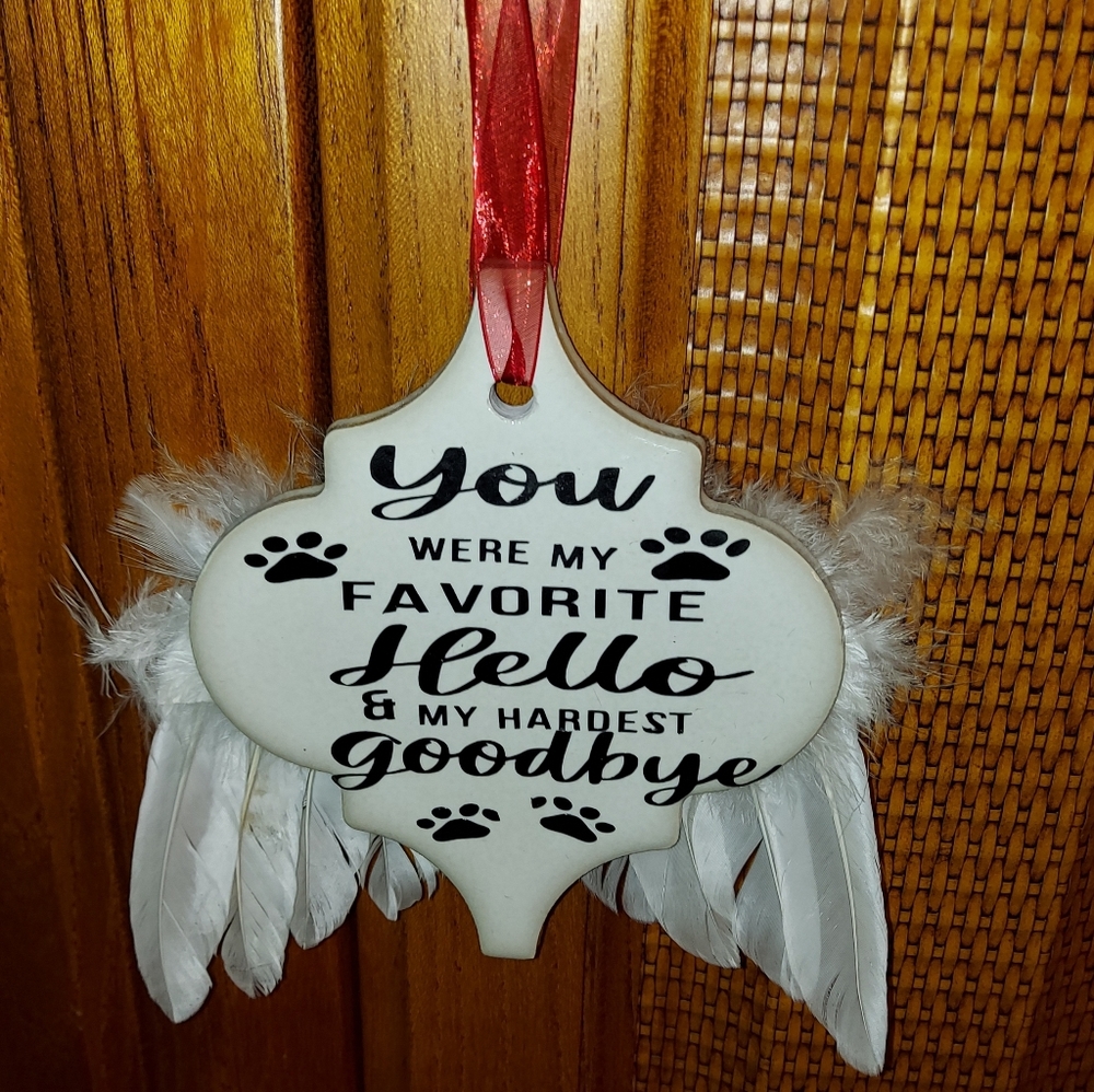 Pet memorial ornament